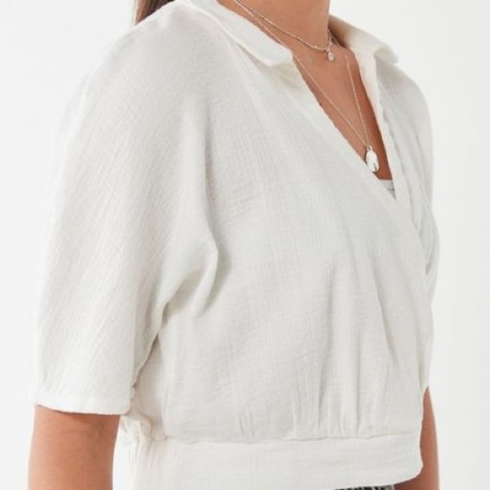 Urban Outfitters UO Surplice Cropped Top White
